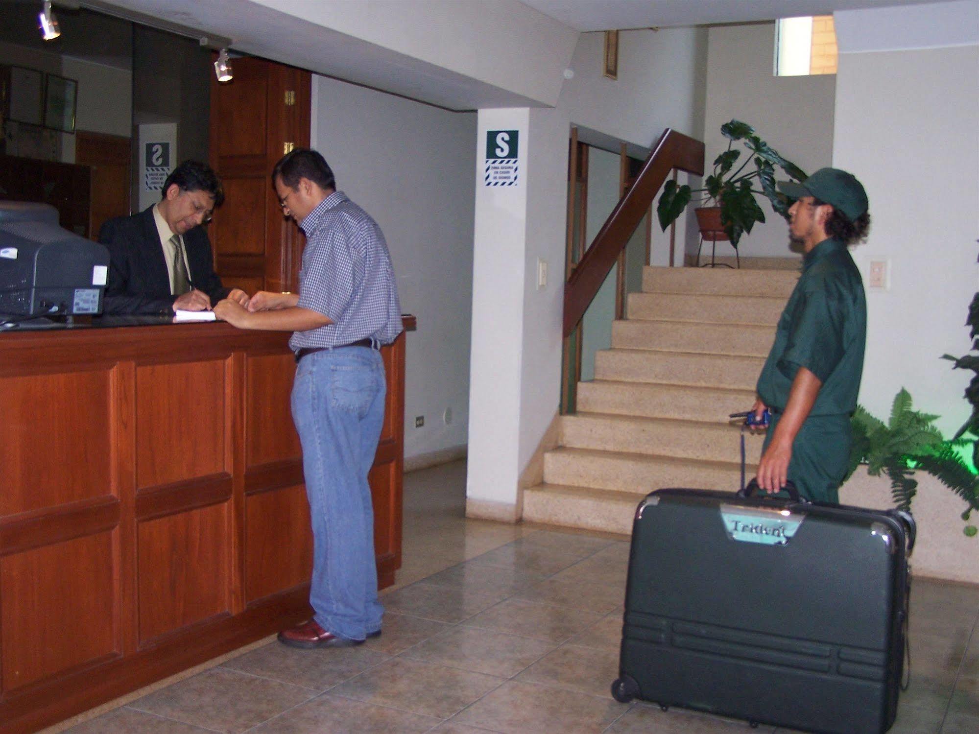 Imperium Hotel Lima Exterior foto